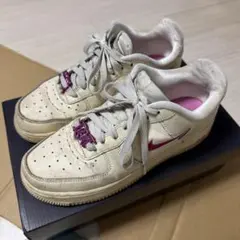 Nike Air Force 1 スニーカー クリーム/ピンク