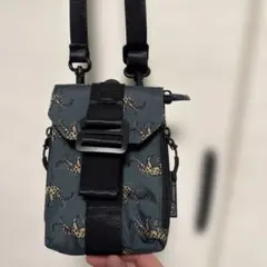 KiU サコッシュ ショルダーバッグ レオパード柄のサムネイル