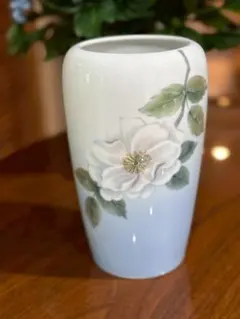 Tiffany & Co. Tulips 花瓶 フラワーベース - メルカリ