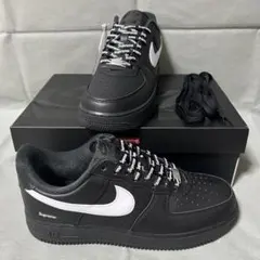 ナイキ　シュプリーム　エアフォース1 ロー　ブラック　ホワイト　黒　白　パンダ