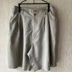 LAUTREAMONT ロートレアモン ハーフパンツ タック ベージュ M 訳有のサムネイル