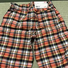 UNIQLOパンツ新品未使用タグ付き110㎝〜125㎝