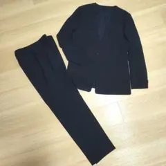 AOKI★ネイビー ノーカラー パンツスーツ 上下セット＊9号のサムネイル
