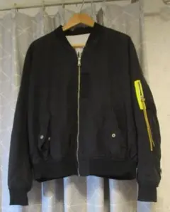 ONE OK ROCK ブルゾン　Lサイズ ONE OK ROCK ブルゾン Lサイズ 新品未開封