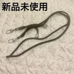 【匿名配送】新品未使用スマホショルダー　紐 ブラック 紐調整可能