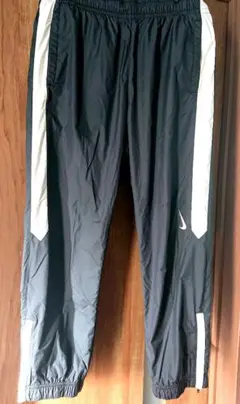 nike sb ナイロン　トラック　パンツ　Ｍ　ブラック