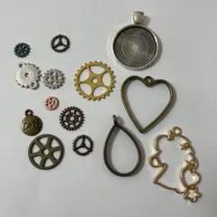 【未使用】金属製チャーム　セット レジン　アクセサリーパーツ