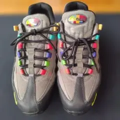 美品　ナイキ　エアマックス95 テレビカラー　26センチ　スニーカー