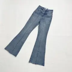 未使用タグ付き　AZUL DENIM ハイウエストボタンフレアデニム