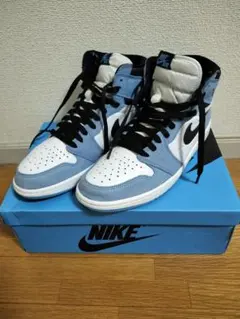 NIKE AIR JORDAN 1のサムネイル