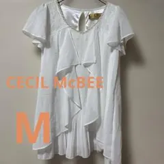 CECIL McBEE フリル付きホワイトチュニック 半袖