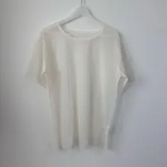 半袖　シアーTシャツのサムネイル
