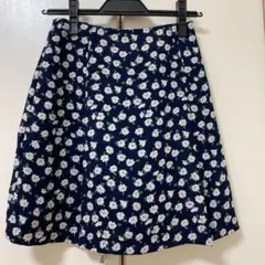 heather 花柄台形スカート　ネイビーのサムネイル