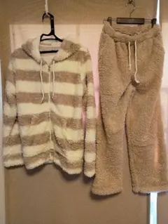 新品 ふわもこレディースルームウェア 上下セット Mサイズ