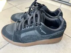 プーマ PUMAブラック スニーカー25.5センチ