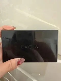 エクシア　ファンデ