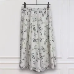 ミッシュマッシュ 上品 花柄 フレア キュロット パンツ 飾りボタン 清楚 M