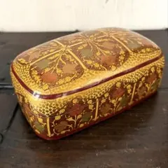 フランスアンティーク薔薇柄カルトナージュのアクセサリーボックス フランスアンティーク薔薇柄カルトナージュのアクセサリーボックス