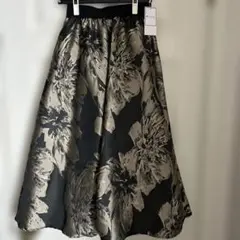 新品未使用　JAYRO ジャイロ　花柄フレアスカート