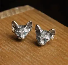 猫モチーフ ピアス
