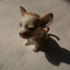 陶器 犬の置物 茶色と白