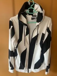 Armani Exchange グラフィックパーカー アルマーニ　男女
