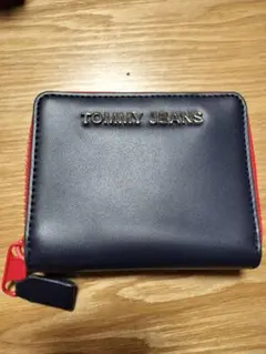 Item thumbnail for item 7cfb3b2b-1775-4b34-a2ce-cc340dc1f960