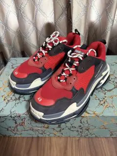 BALENCIAGA Triple S レッド 43のサムネイル