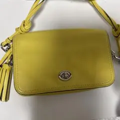 黄色 ショルダーバッグ