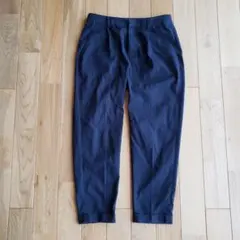 ズボン　パンツ　スラックス　コクーンパンツ　アーバンリサーチ