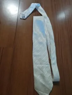 ◎礼服用ホワイトストライプネクタイ