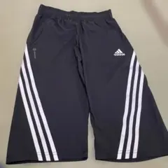 adidas 3本ライン 黒 ハーフパンツ