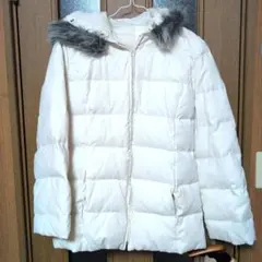 ファー付きダウンジャケット ホワイト(クリーニング済み)