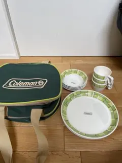 Coleman 食器セット 緑のチェック柄