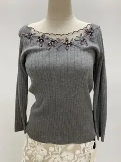 アプワイザーリッシェ購入　刺繍ニット　グレー　新品未使用タグ付き