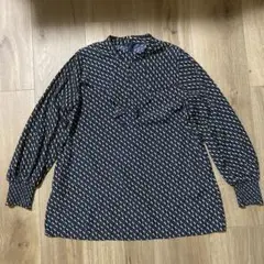 ALPHA CUBIC アルファキュービック　デザイン柄ブラウス