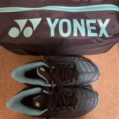 YONEX バドミントンシューズ （ケース付き ）