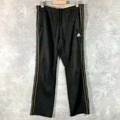 adidas　トラックパンツ　ブラック　ストレート　ロゴプリント　ジャージ