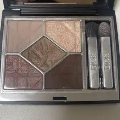 Dior ディオールショウ　サンク　クルール　647 シルクトープ限定色