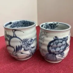 清水鶴亀絵柄の陶磁器湯飲み2個セット