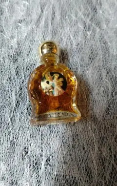 未開封 PARFUM ジャンデプレ バラ・ア・ヴェルサイユ 7ml ヴィンテージ ジャン•デプレ バラ•ベルサイユ パルファム 7ml 新品未開封 - メルカリ