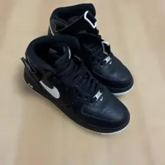 Nike Air Force 1 ミッド