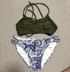 LAETITIA レリッタ ビキニ 水着 カーキ ペイズリー柄 セパレートのサムネイル