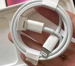 Apple Lightningケーブル ホワイト