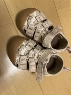 keen ベビーサンダル ベージュ