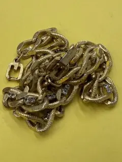 B*Y様 ジバンシー　ネックレス　40センチ　ヴィンテージ品　ゴールドカラー　0