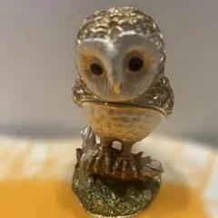フクロウの置物
