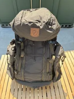 Item thumbnail for item aae8824e-6b6a-47e1-98d3-7a8e3d57bcb6