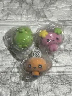 たまごっち　カプセルフロッキーズ　ガチャガチャ　ふらわっち　くちぱっち　めめっち