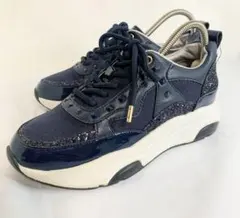 Item thumbnail for item d3c925c6-7955-4d52-9b41-f403e48ee5e0